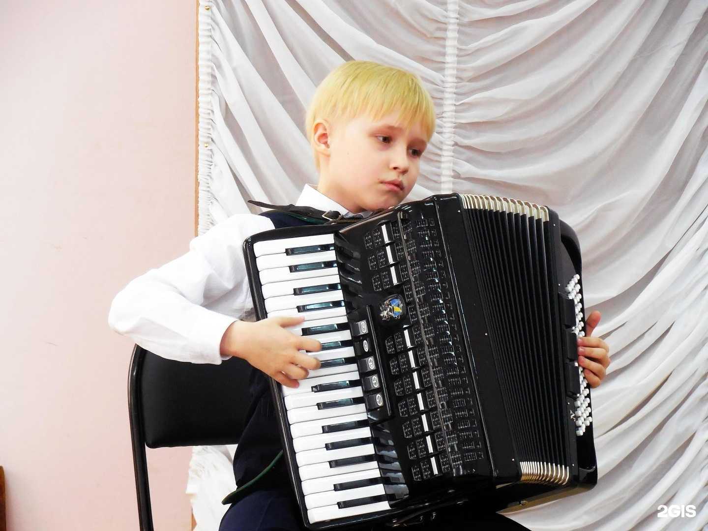 Отзывы на компанию Нововятская детская школа искусств в Кирове c фото