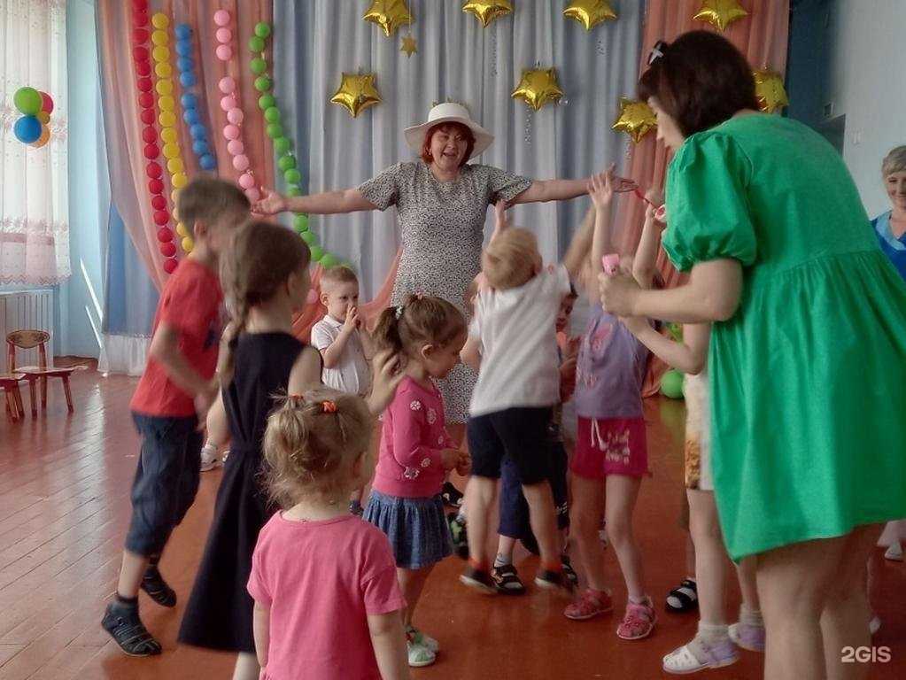 Отзывы на компанию Средняя школа №163 в Зеленогорске c фото