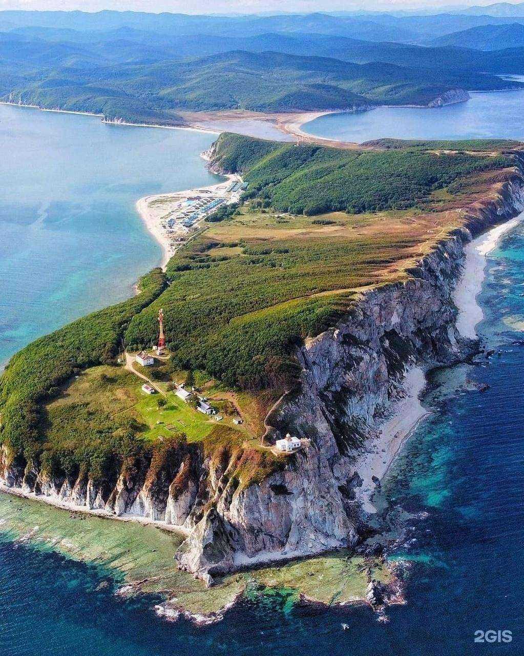 Отзывы на компанию Vladivostok Helicopters в Артёме c фото