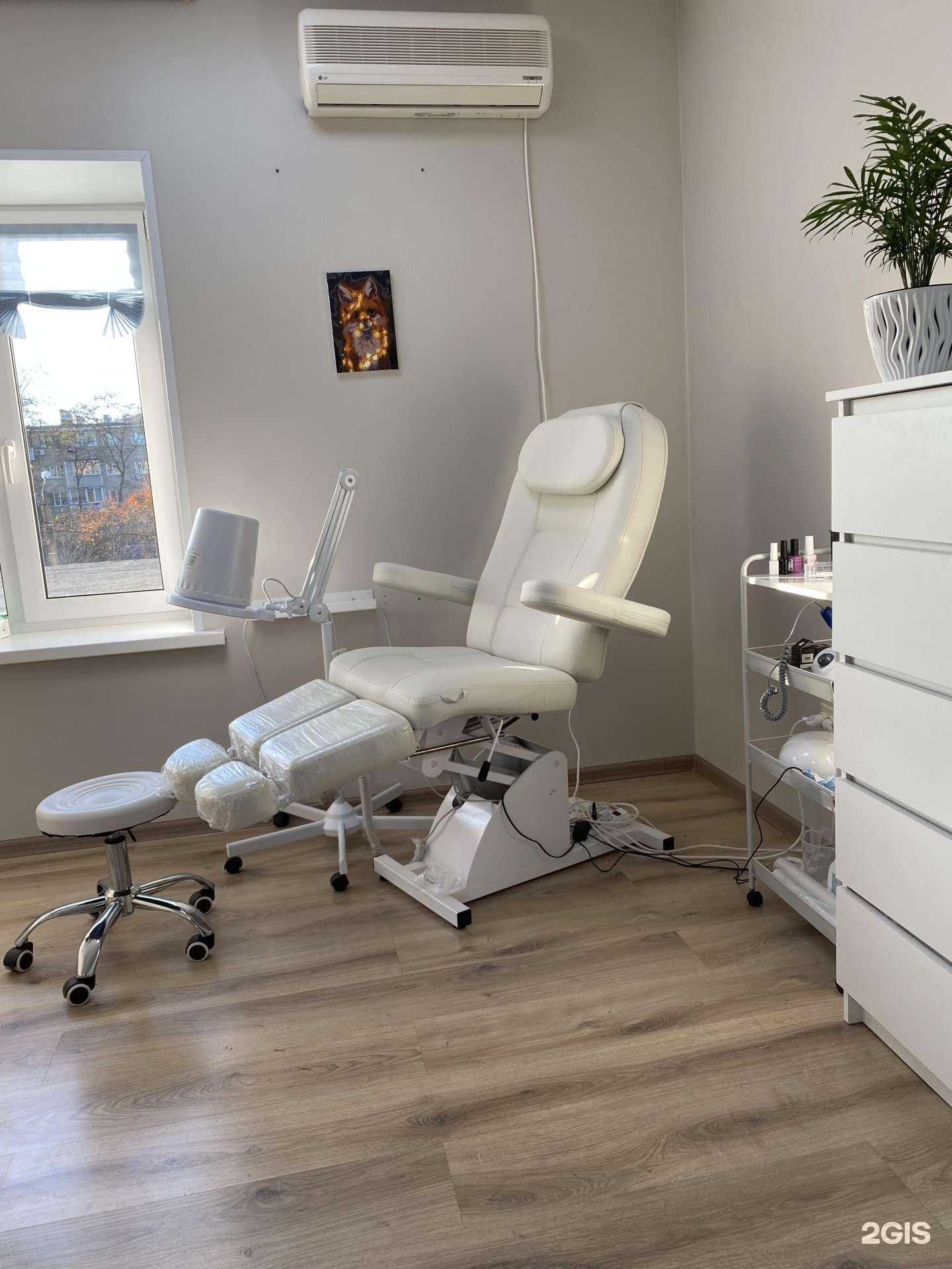 Отзывы на компанию Студия маникюра и педикюра в Находке c фото