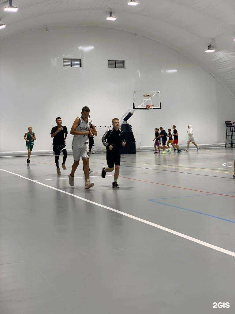 Отзывы на компанию Детско-юношеская спортивная школа игровых видов спорта г. Южно-Сахалинска в Южно-Сахалинске c фото