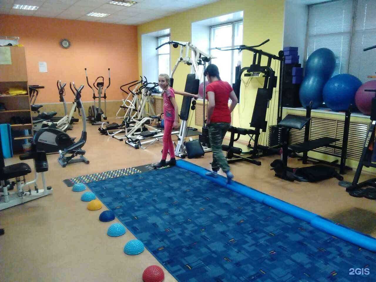 Отзывы на компанию Фитнес-фаворит в Абакане c фото