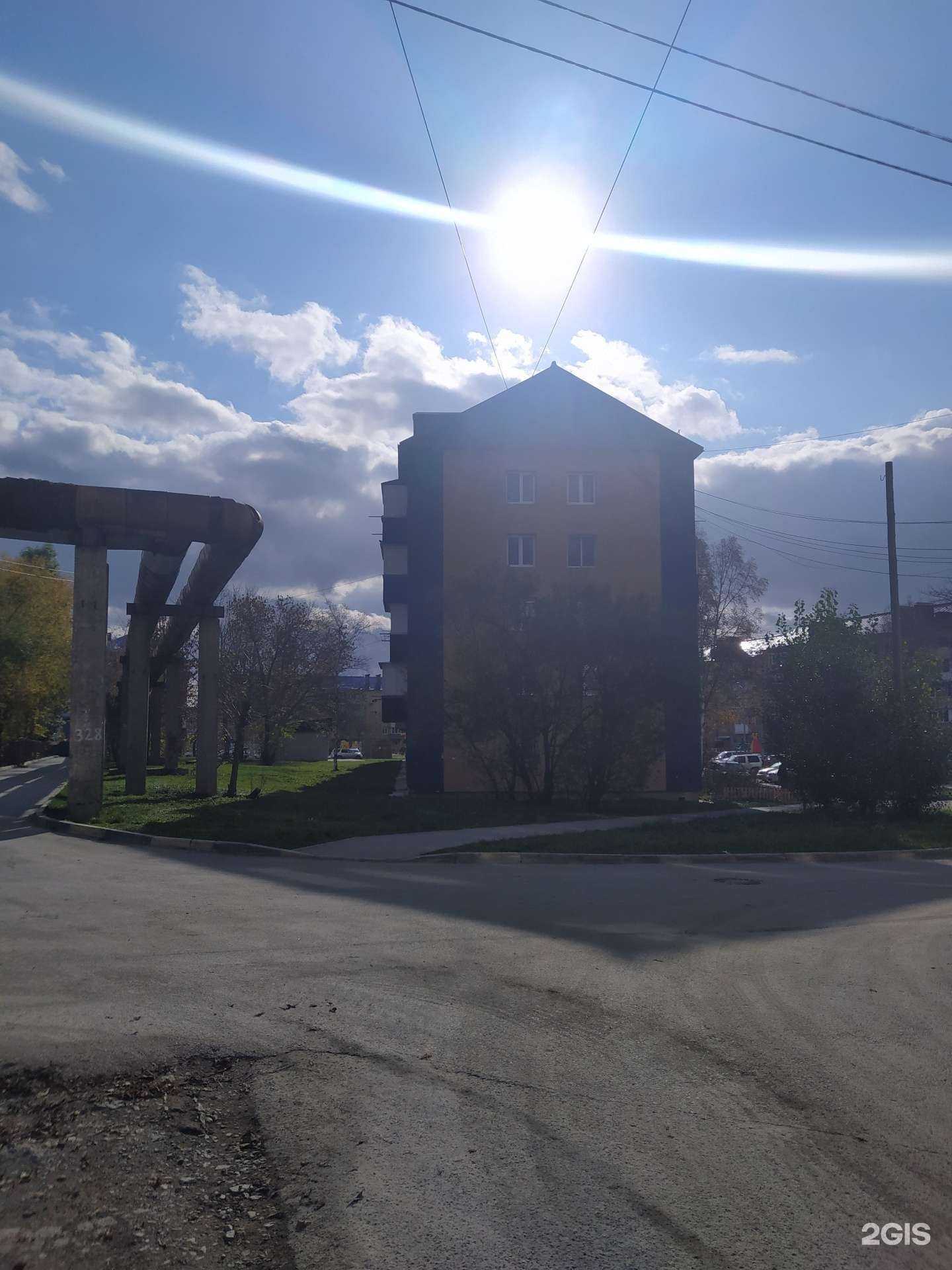 Отзывы на компанию Студия маникюра и педикюра в Южно-Сахалинске c фото - фотография 2 из 2