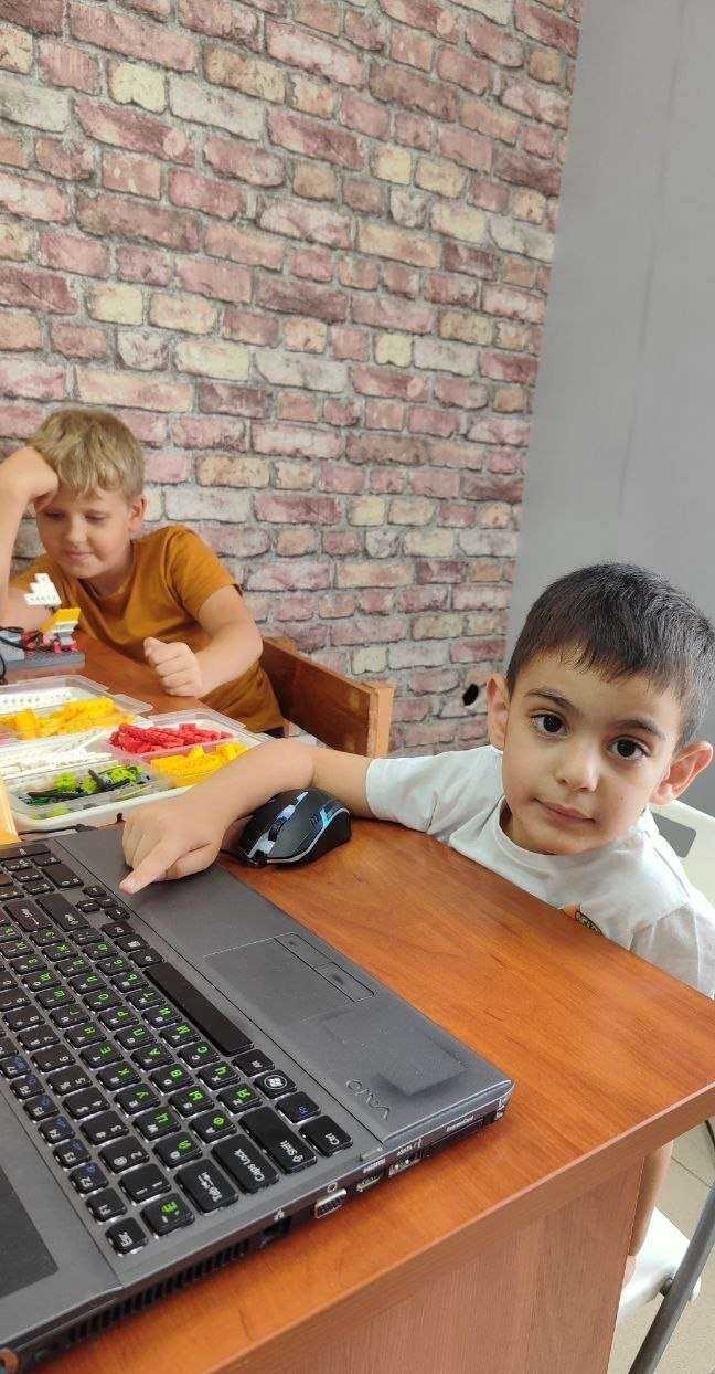 Отзывы на компанию Кибертрон, детский клуб в г. Батайск c фото