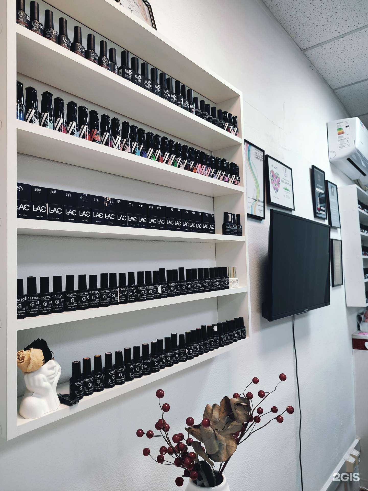 Отзывы на компанию Студия маникюра и массажа Александры Дорофеевой  в Иркутске c фото