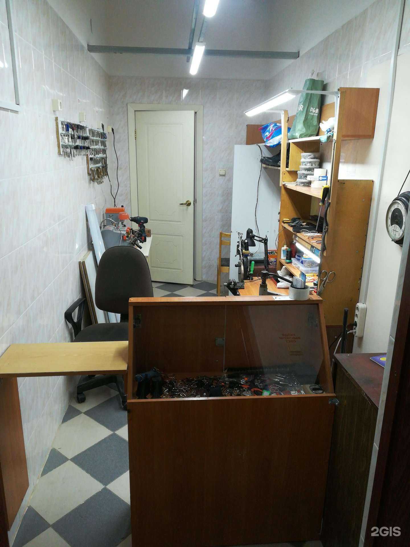 Отзывы на компанию Мастерская по ремонту обуви и изготовлению ключей в г. Чебоксары c фото