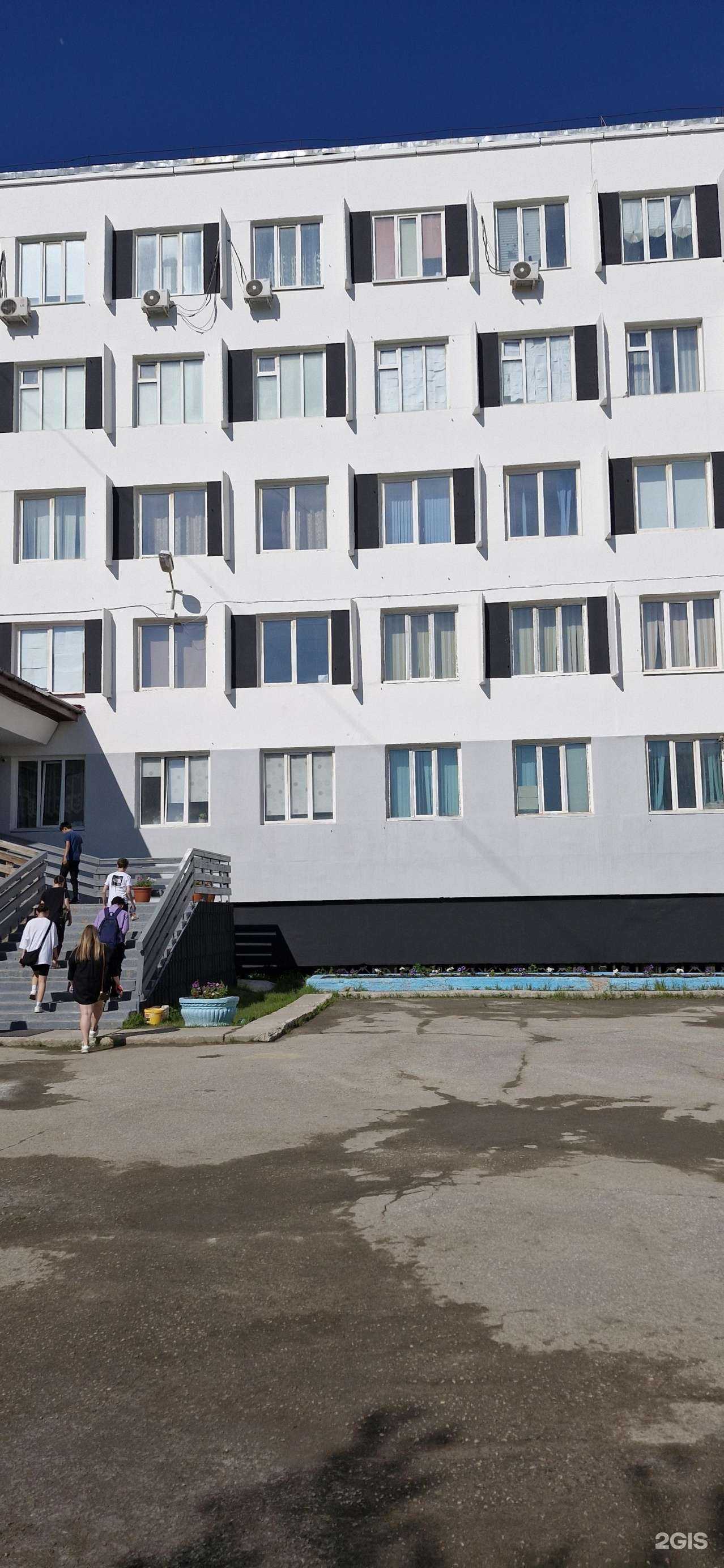 Отзывы на компанию Средняя школа №16 в г. Якутск c фото