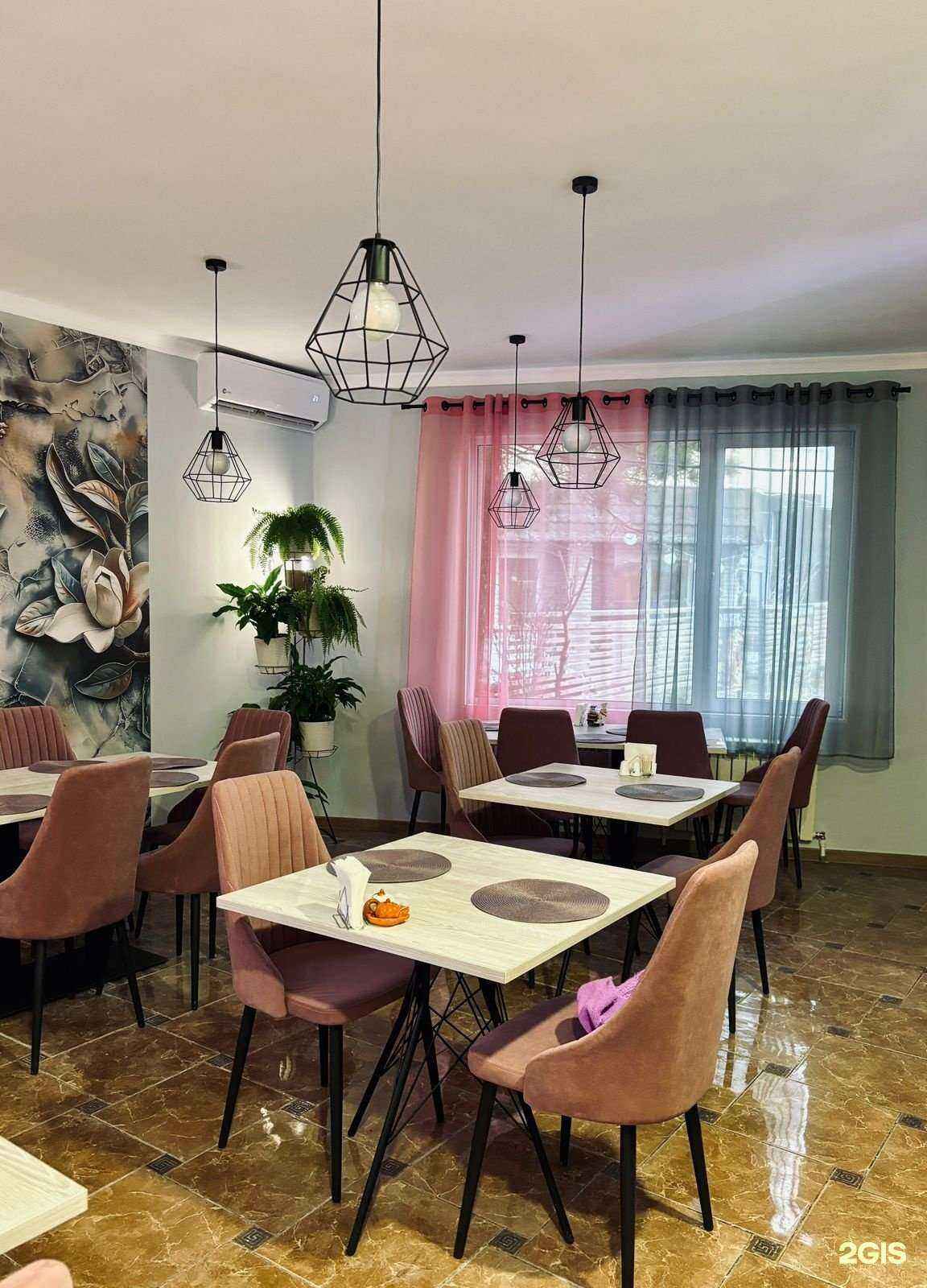 Отзывы на компанию Кафе-Хинкальная в Смоленске c фото