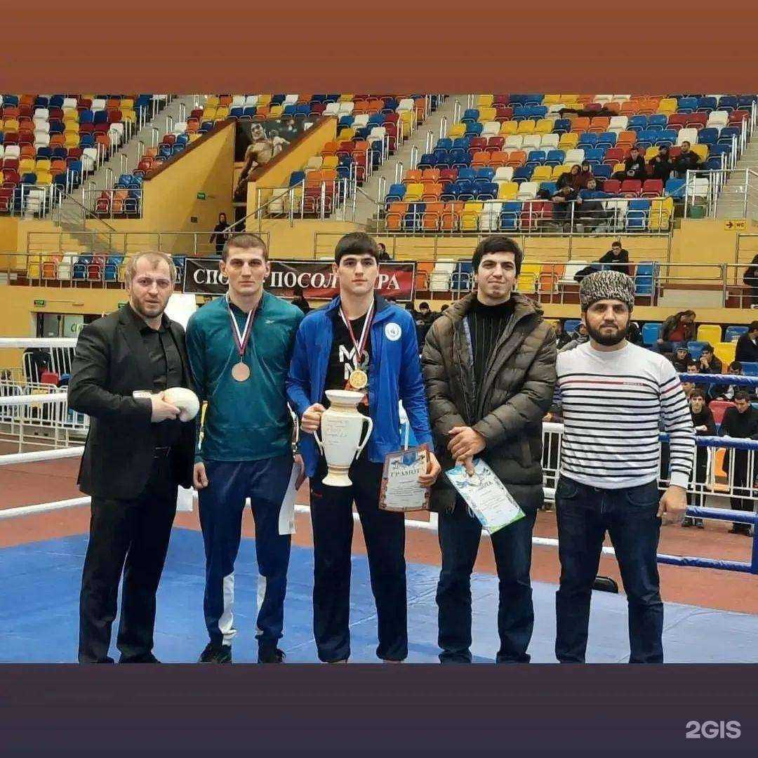 Отзывы на компанию Специализированная детско-юношеская спортивная школа олимпийского резерва по боксу в Буйнакске c фото