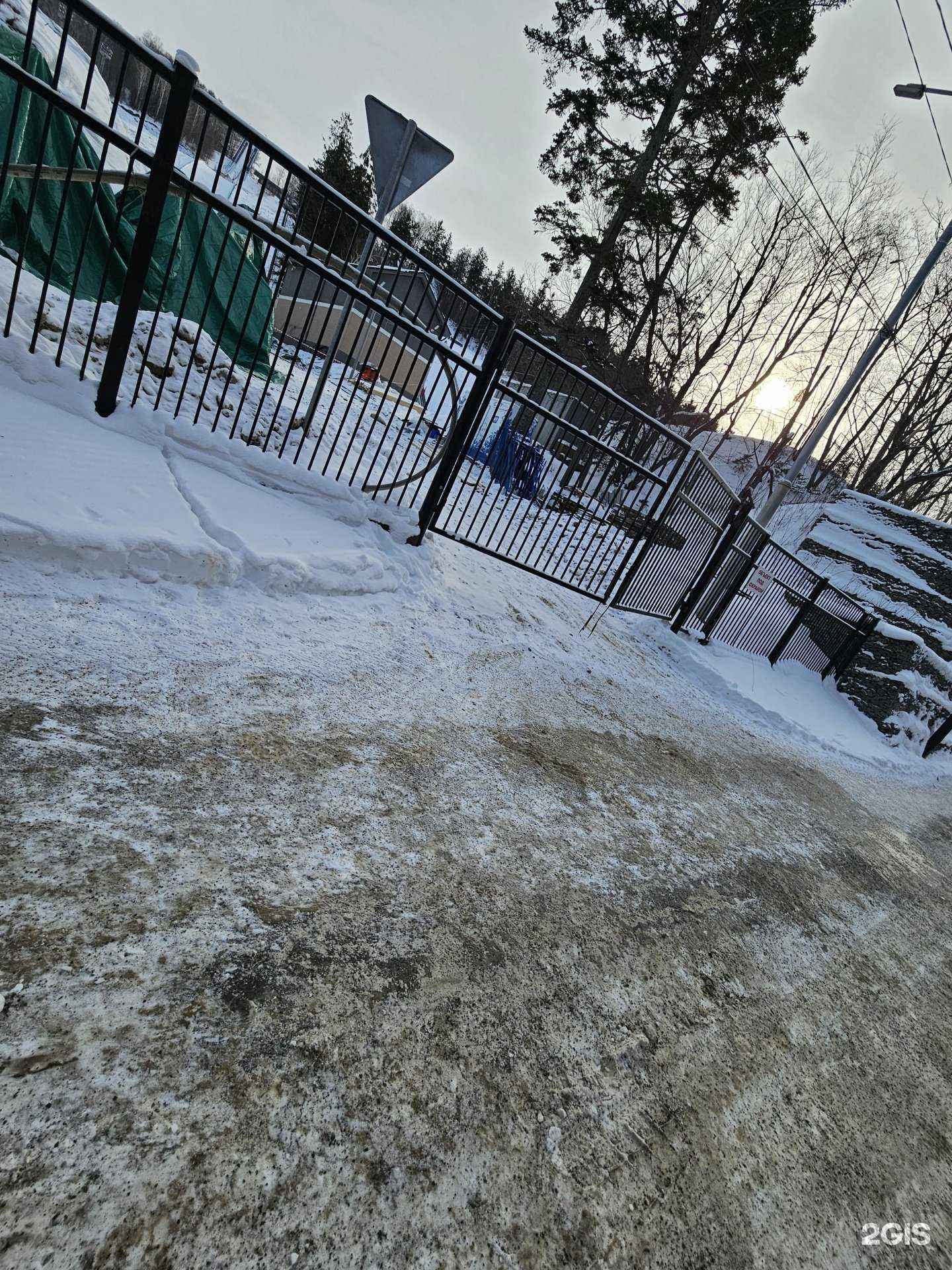 Отзывы на компанию Спортивная школа олимпийского резерва по прыжкам на лыжах с трамплина в Южно-Сахалинске c фото - фотография 2 из 2