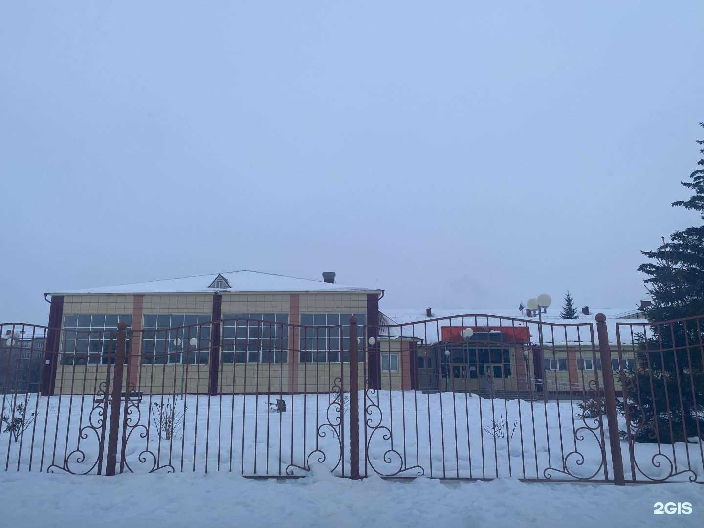 Отзывы на компанию Средняя школа №4 в г. Ялуторовск c фото