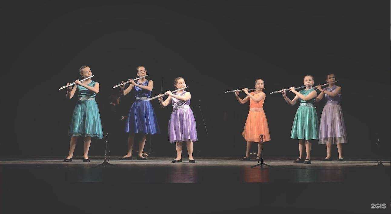 Отзывы на компанию Детская музыкальная школа им. композитора Евгения Крылатова в Перми c фото