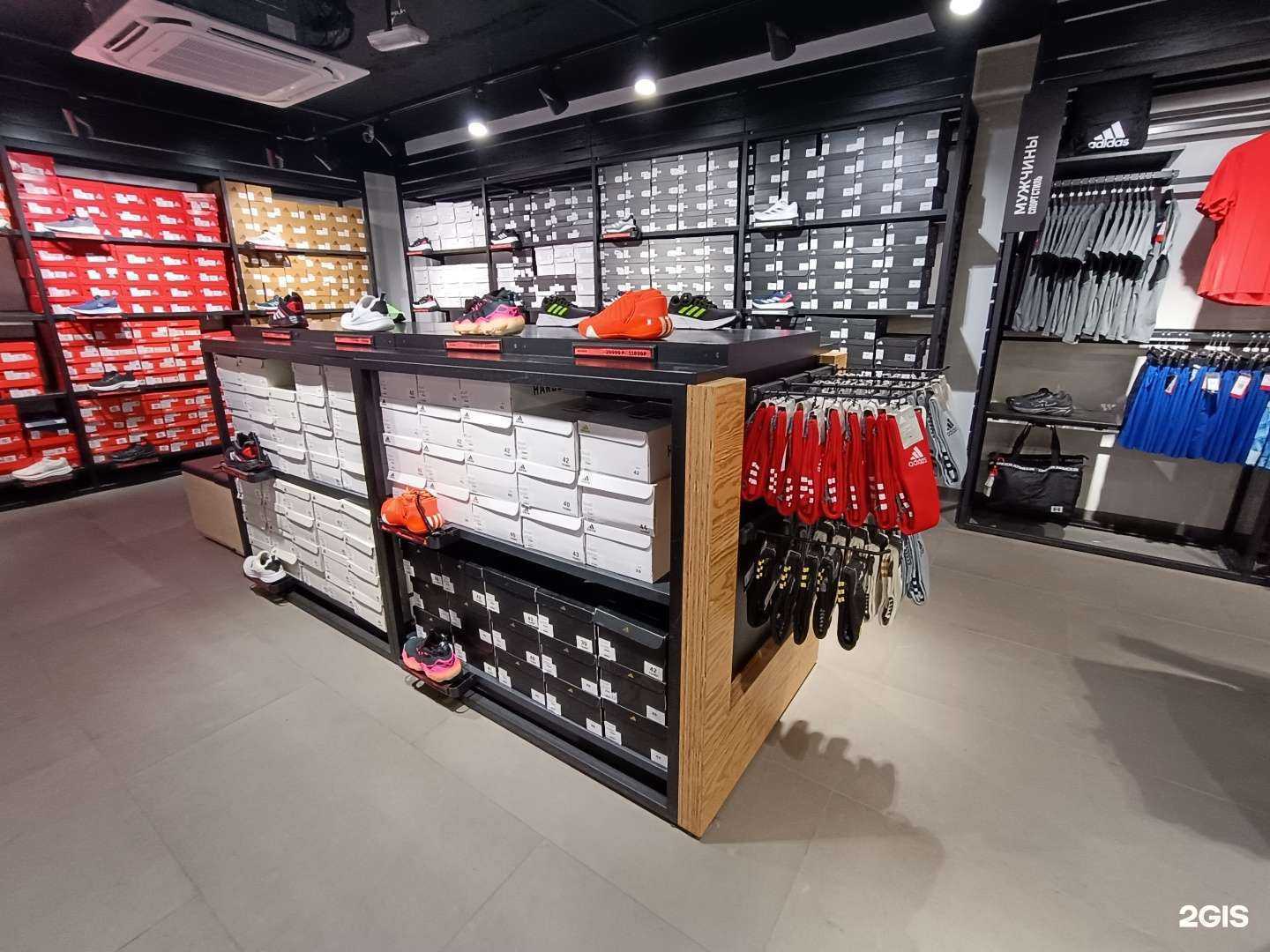 Отзывы на компанию Lamoda Sport Outlet в г. Красноярск c фото