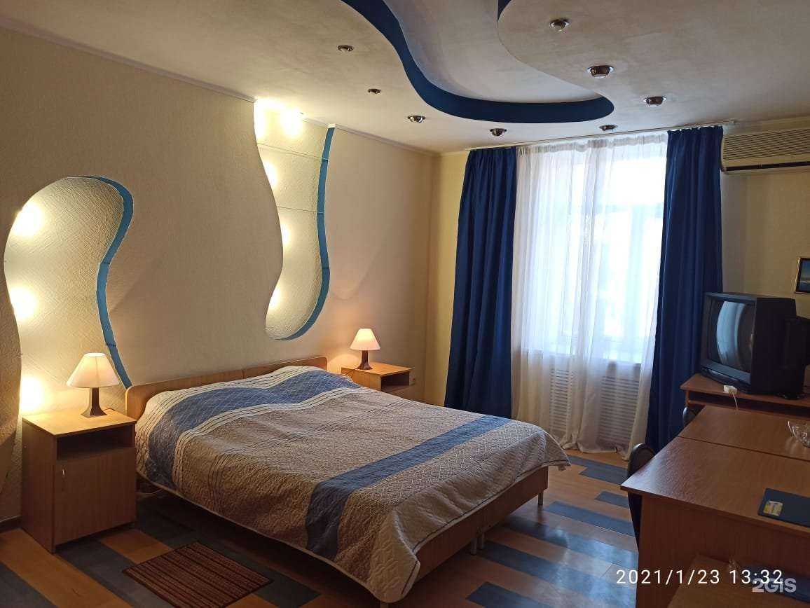 Отзывы на компанию Гостиница Кристалл в Екатеринбурге c фото