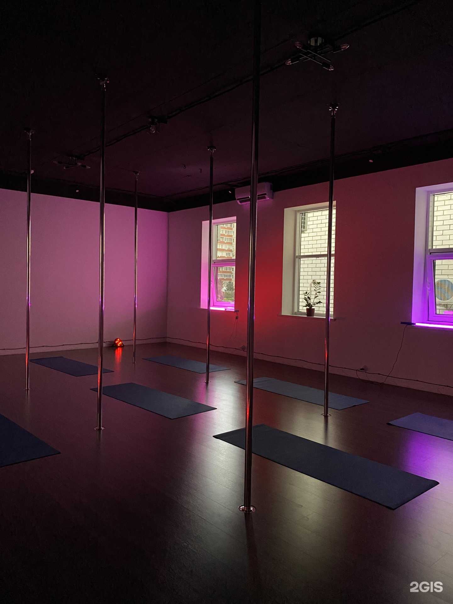 Отзывы на компанию Rocking Pole Studio в Краснодаре c фото