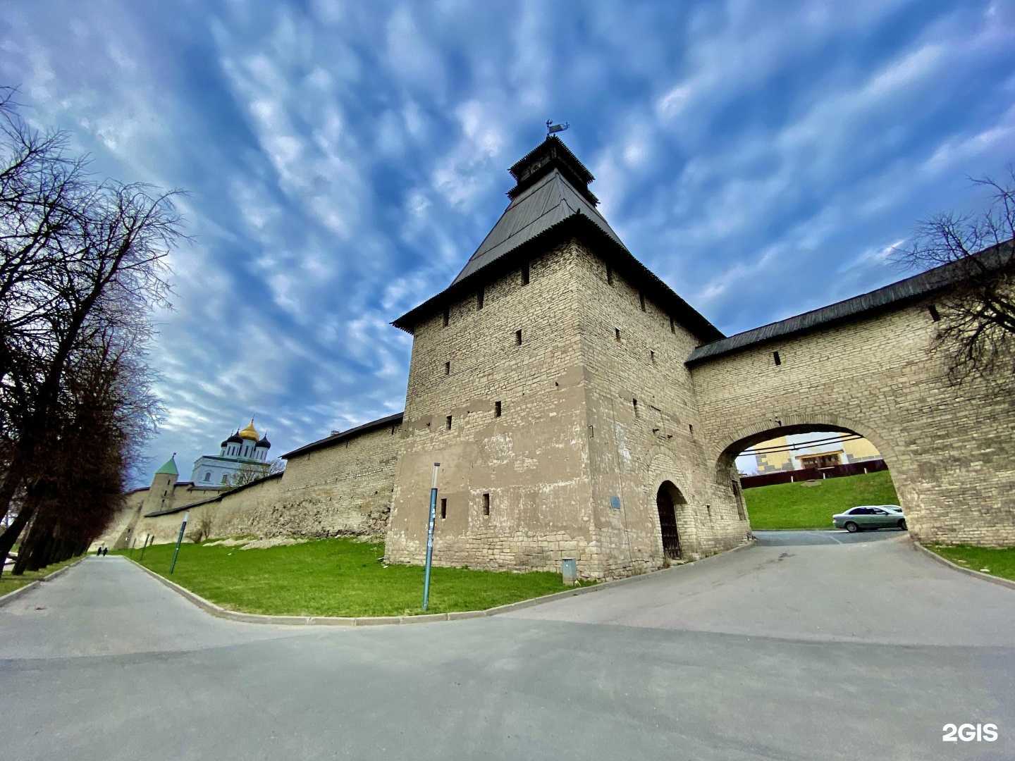 Отзывы на компанию Власьевская башня в Пскове c фото