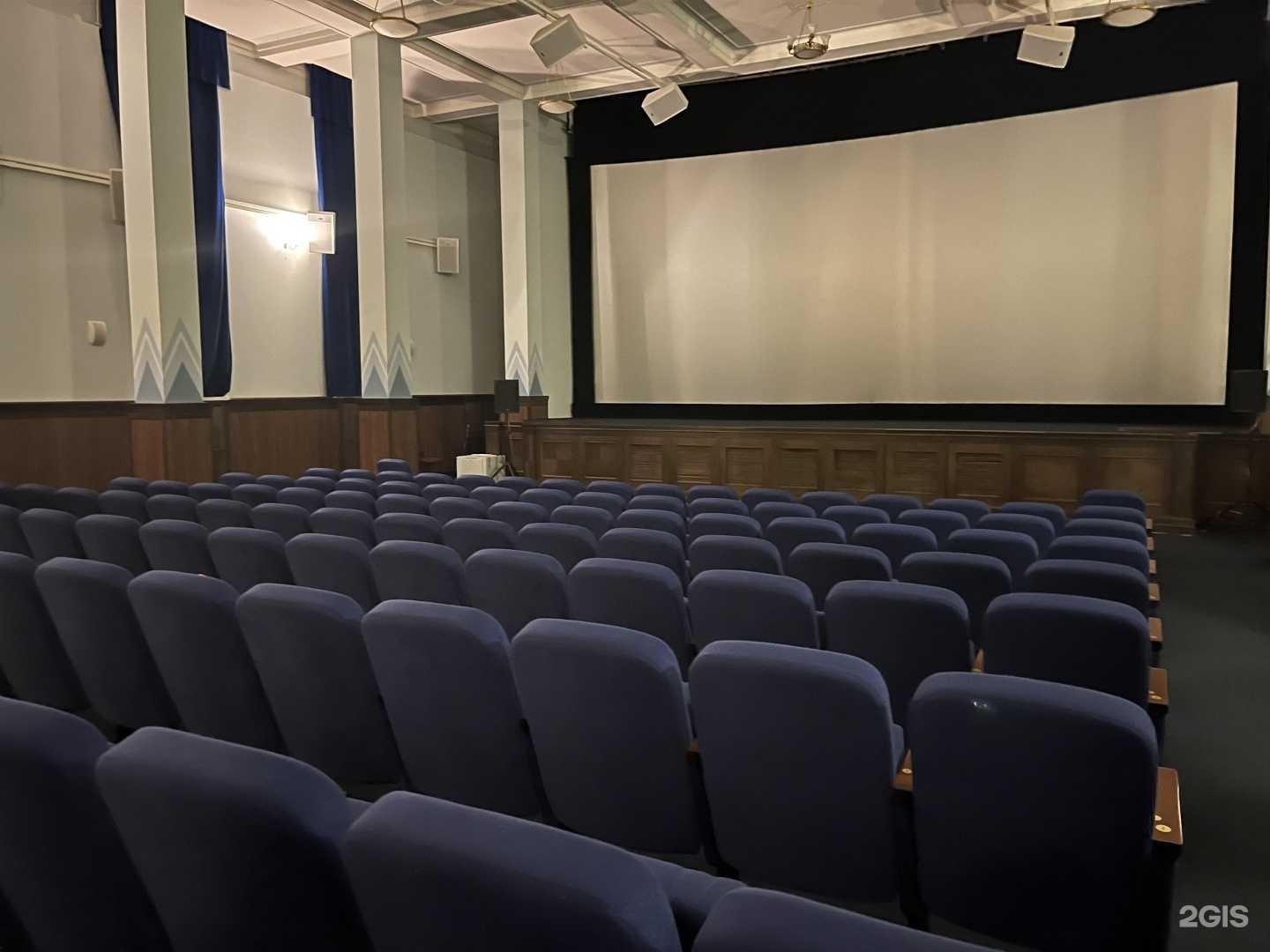 Отзывы на компанию Культурно-досуговый комплекс им. В.И. Ленина в г. Казань c фото