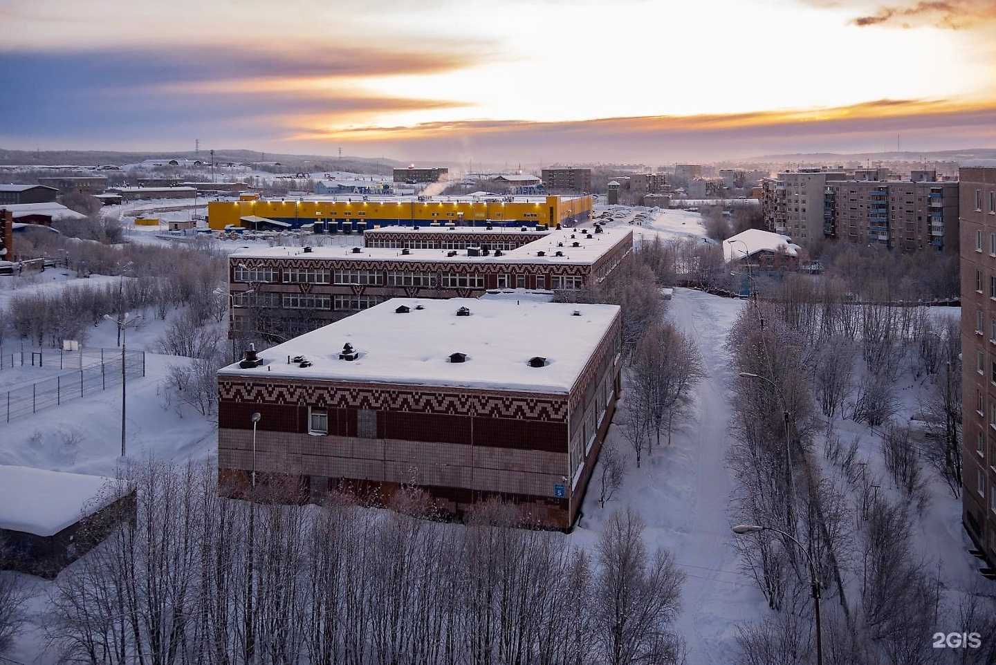 Отзывы на компанию Средняя школа №13 в Мурманске c фото