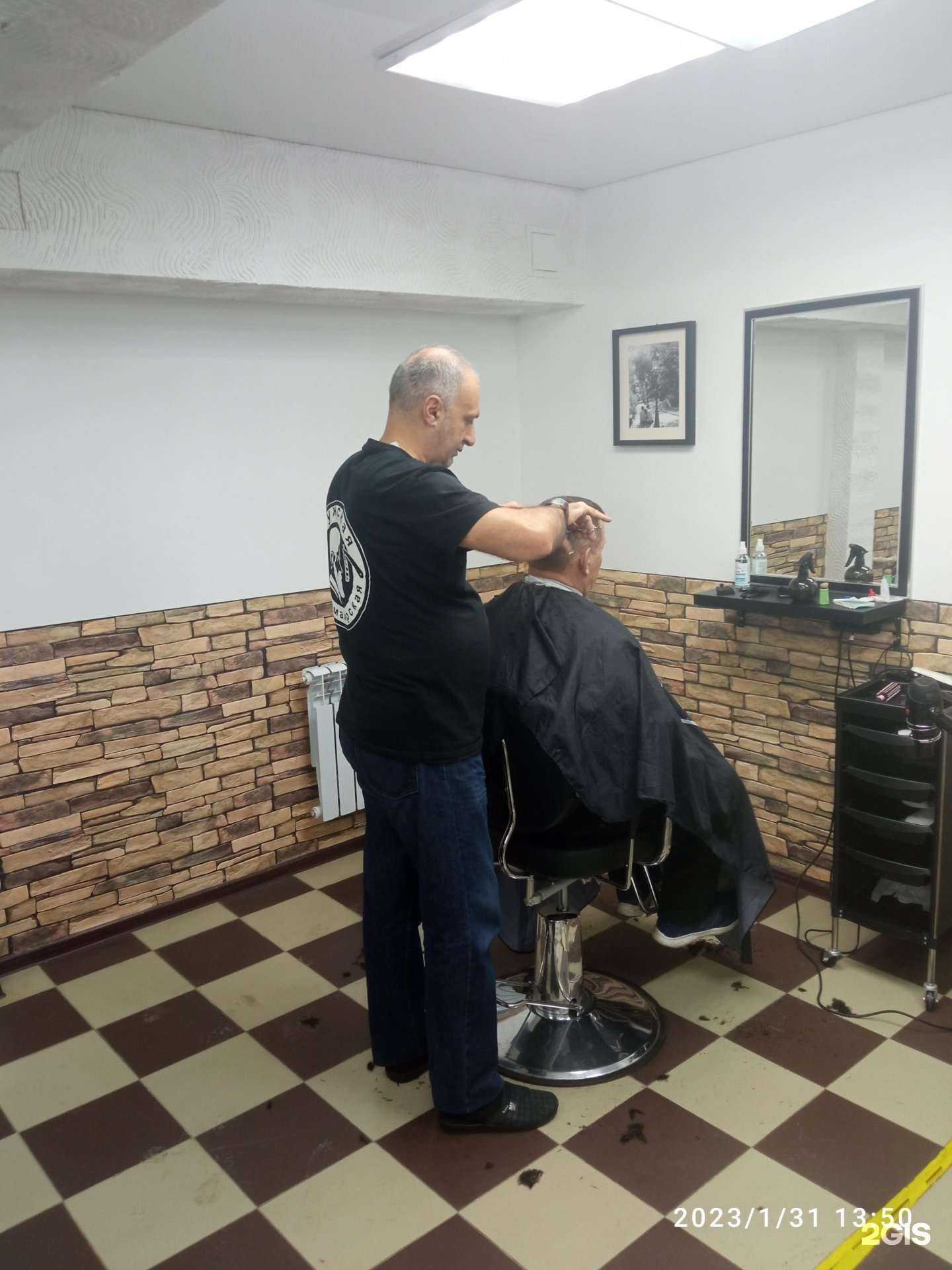 Отзывы на компанию Мужская парикмахерская в Волгограде c фото