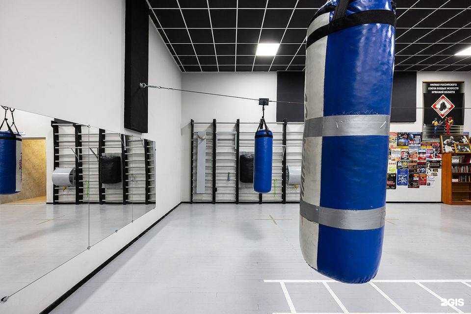 Отзывы на компанию Локомотив в Брянске c фото