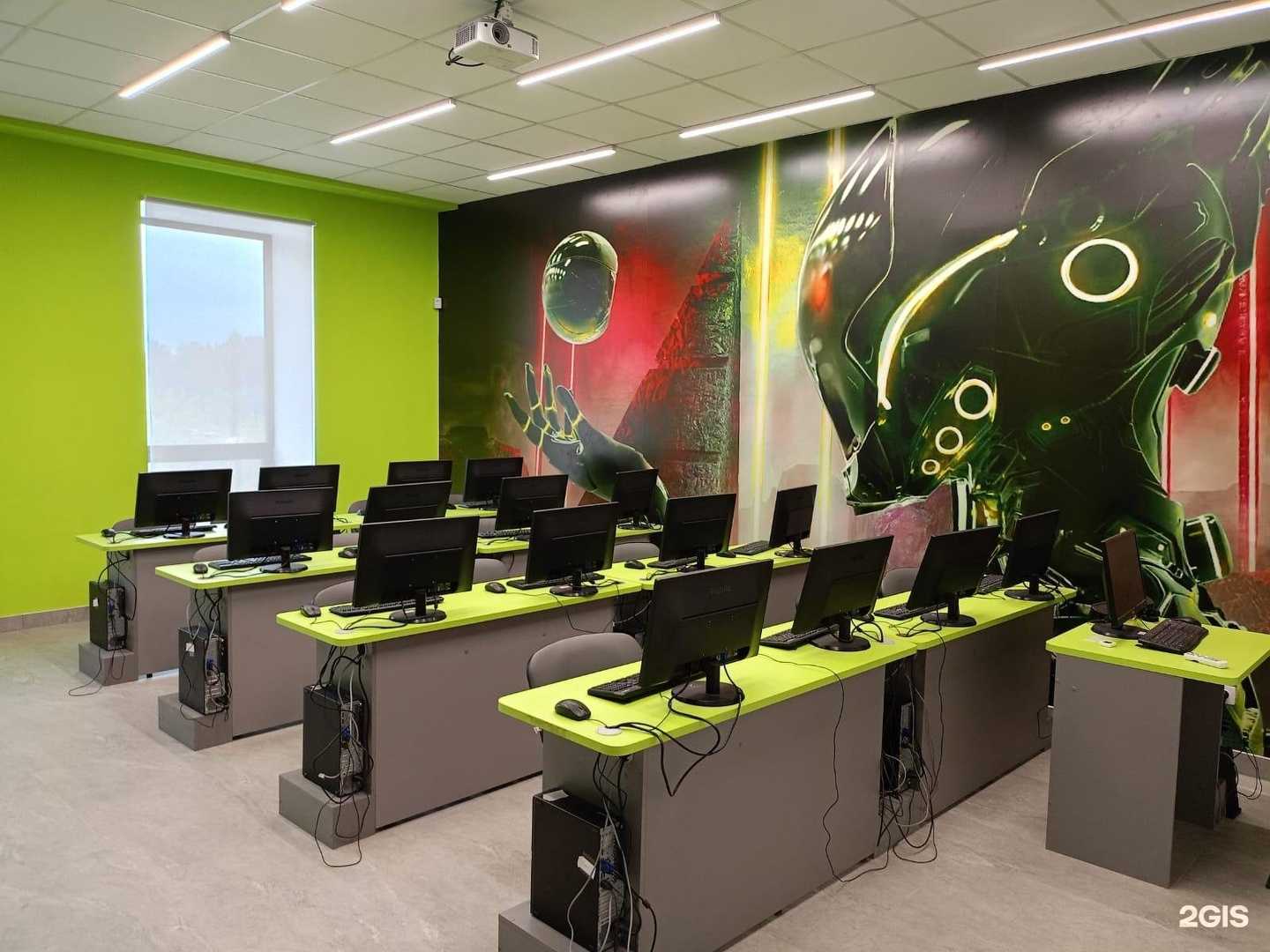 Отзывы на компанию Московский международный университет информационных технологий в Смоленске c фото