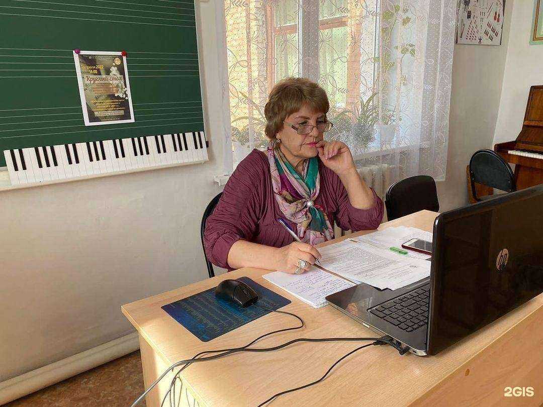 Отзывы на компанию Детская школа искусств №13 им. С.С.Манжигеева в Улан-Удэ c фото