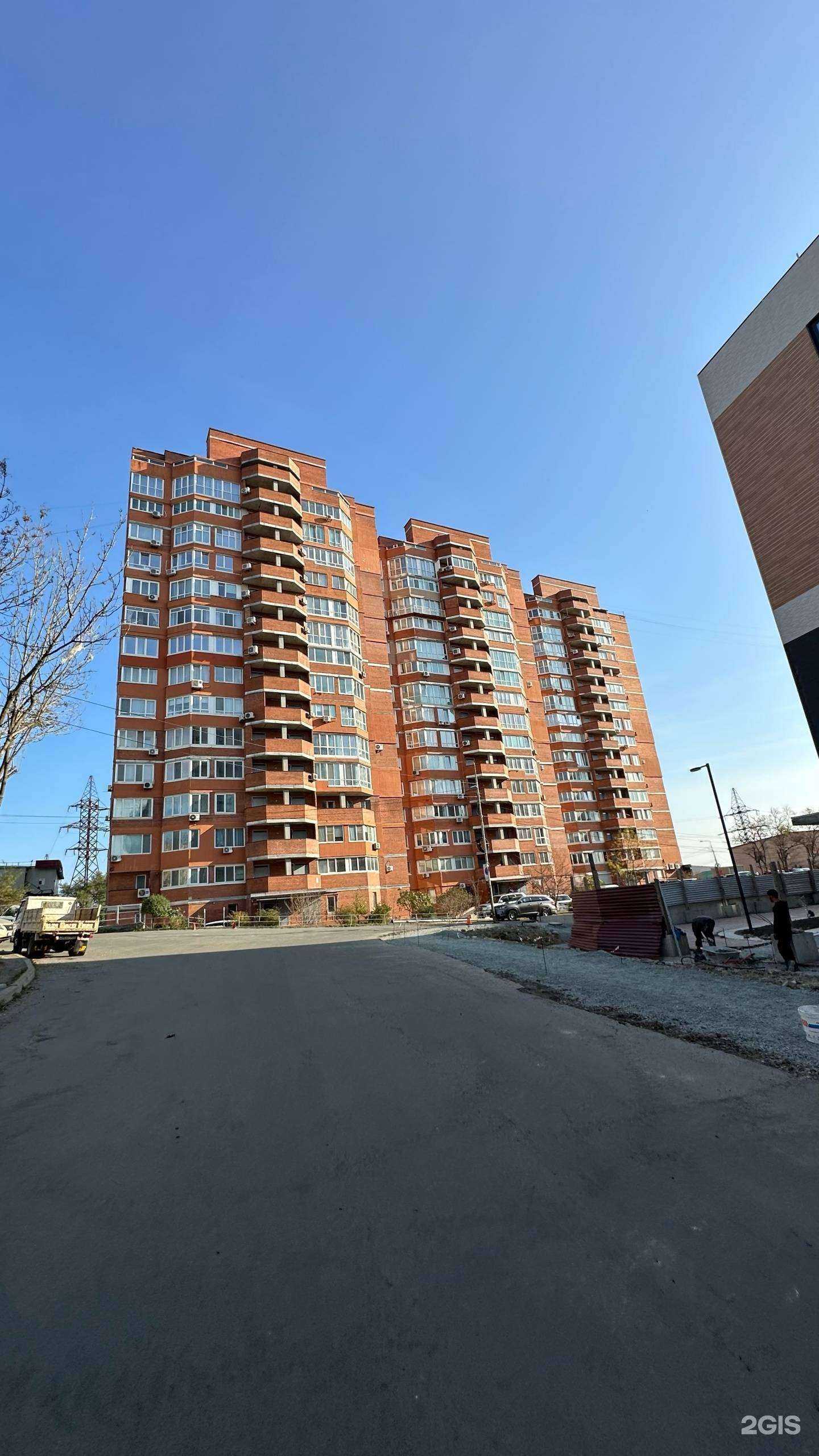 Отзывы на компанию Учебная империя в Владивостоке c фото - фотография 2 из 2