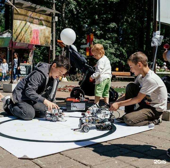 Отзывы на компанию Клуб робототехники, программирования, авиамоделирования в г. Казань c фото