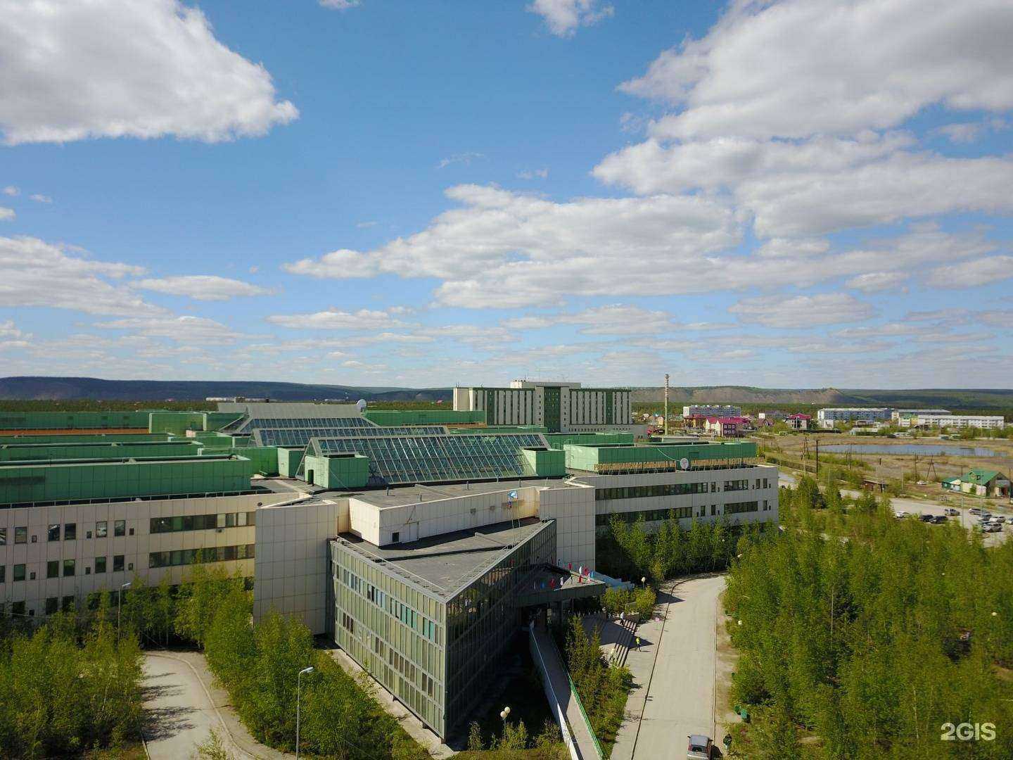 Отзывы на компанию Республиканская больница №1 - Национальный центр медицины им. М.Е. Николаева в г. Якутск c фото