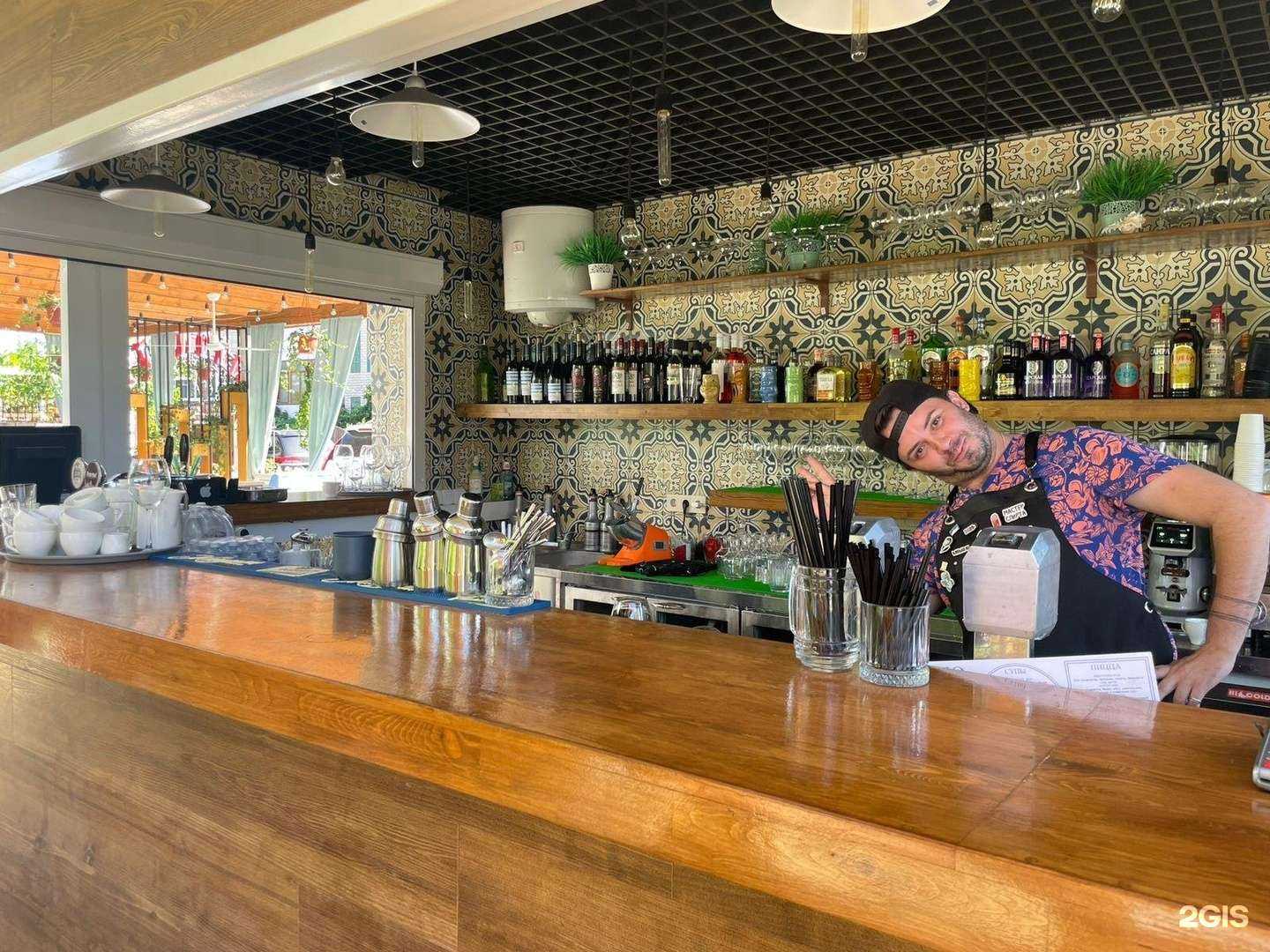 Отзывы на компанию Устрица в г. Геленджик c фото