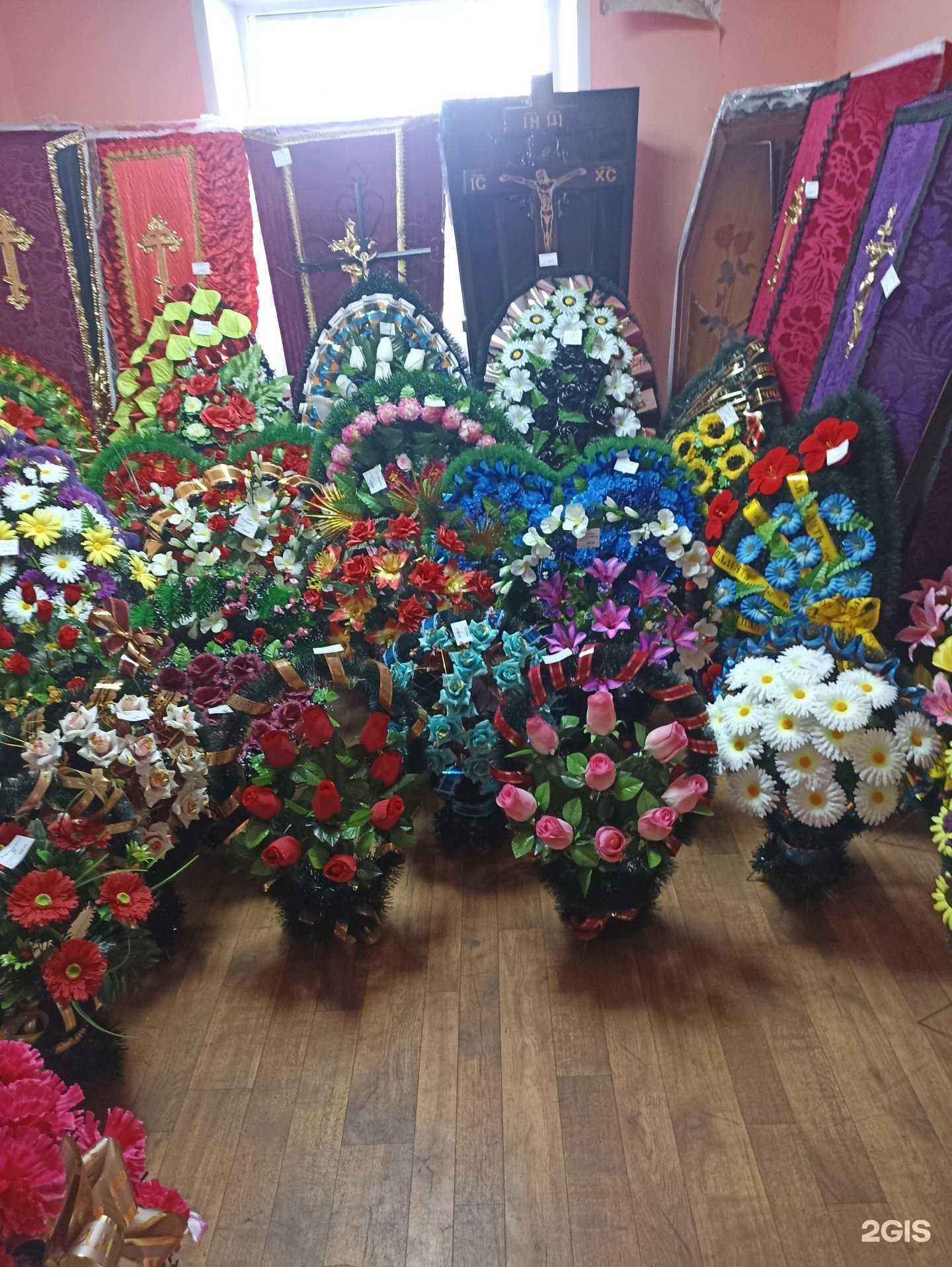 Отзывы на компанию Склад-магазин искусственных цветов в Курске c фото