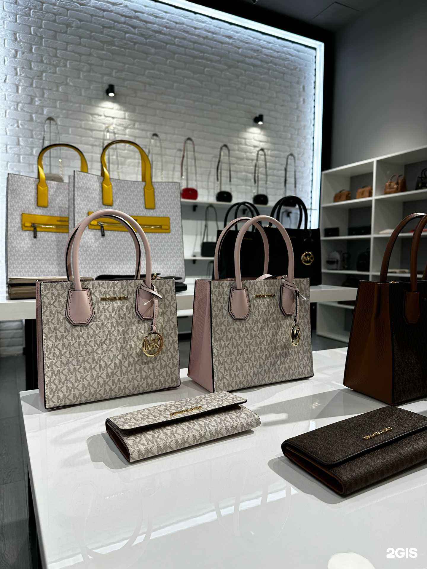 Отзывы на компанию Michael Kors в Воронеже c фото