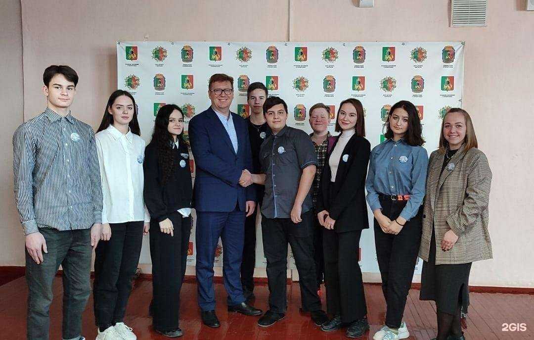 Отзывы на компанию Средняя школа №15 в Первоуральске c фото