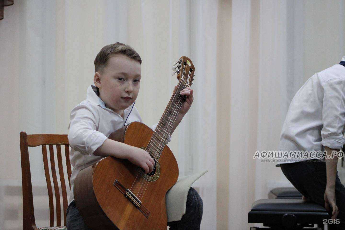 Отзывы на компанию Детская школа искусств №3 им. В.А. и В.Я. Лопатко в Миассе c фото - фотография 2 из 2