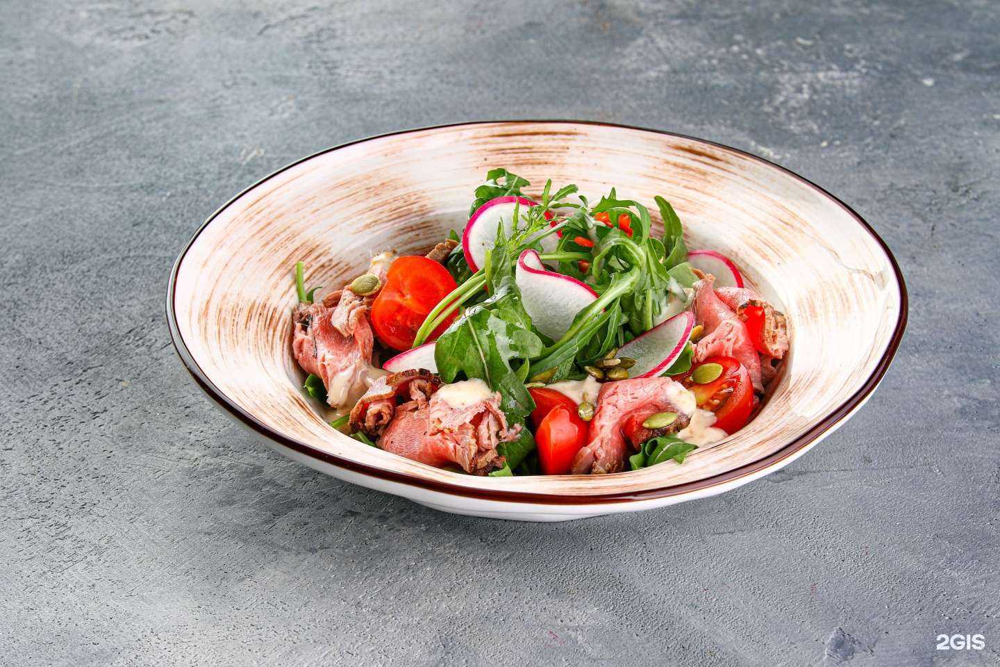 Отзывы на компанию Венский двор в Геленджике c фото