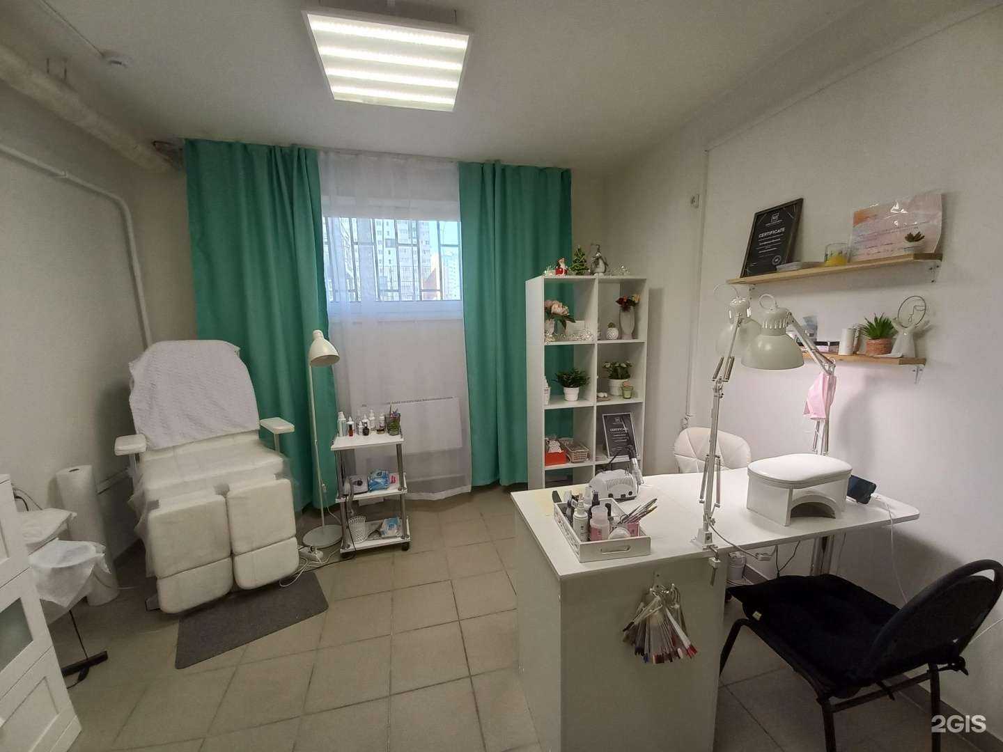 Отзывы на компанию Студия маникюра и педикюра в Краснодаре c фото