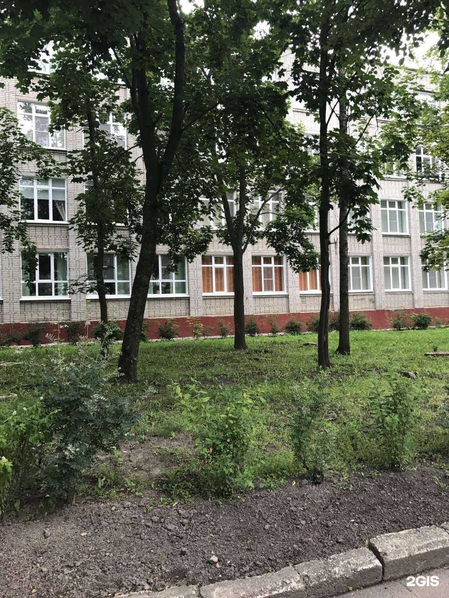 Отзывы на компанию Средняя школа №13 в Великом Новгороде c фото