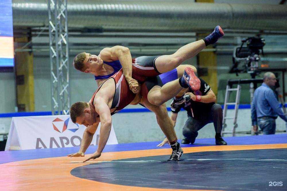 Отзывы на компанию СШОР Кузбасса по спортивной борьбе в Осинниках c фото
