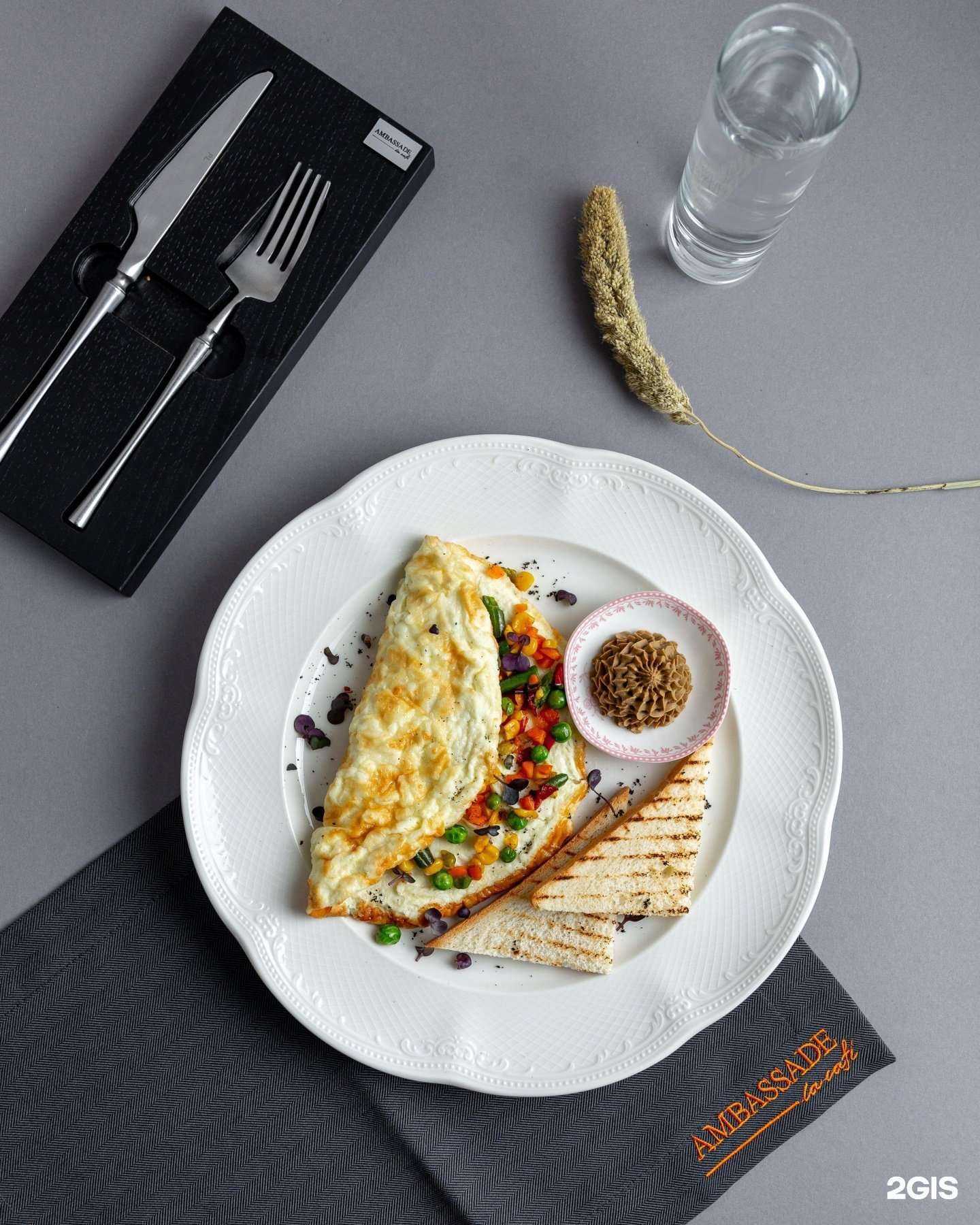 Отзывы на компанию Ambassade la Cafe в Владивостоке c фото