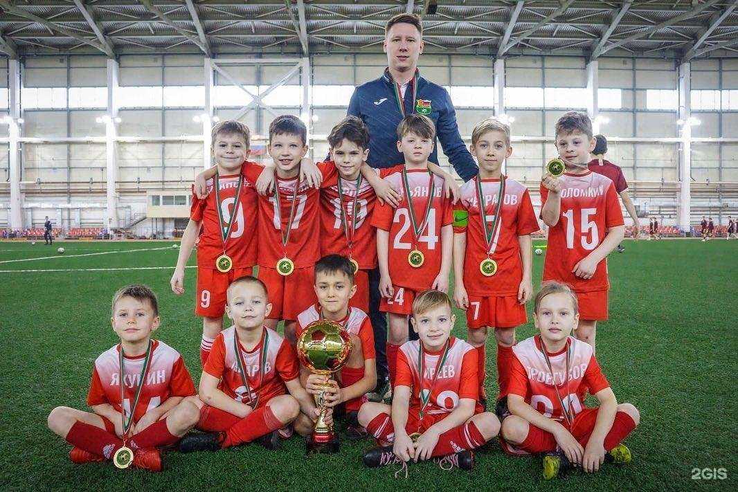 Отзывы на компанию Физкультурно-спортивный комплекс Метеор в г. Балашиха c фото