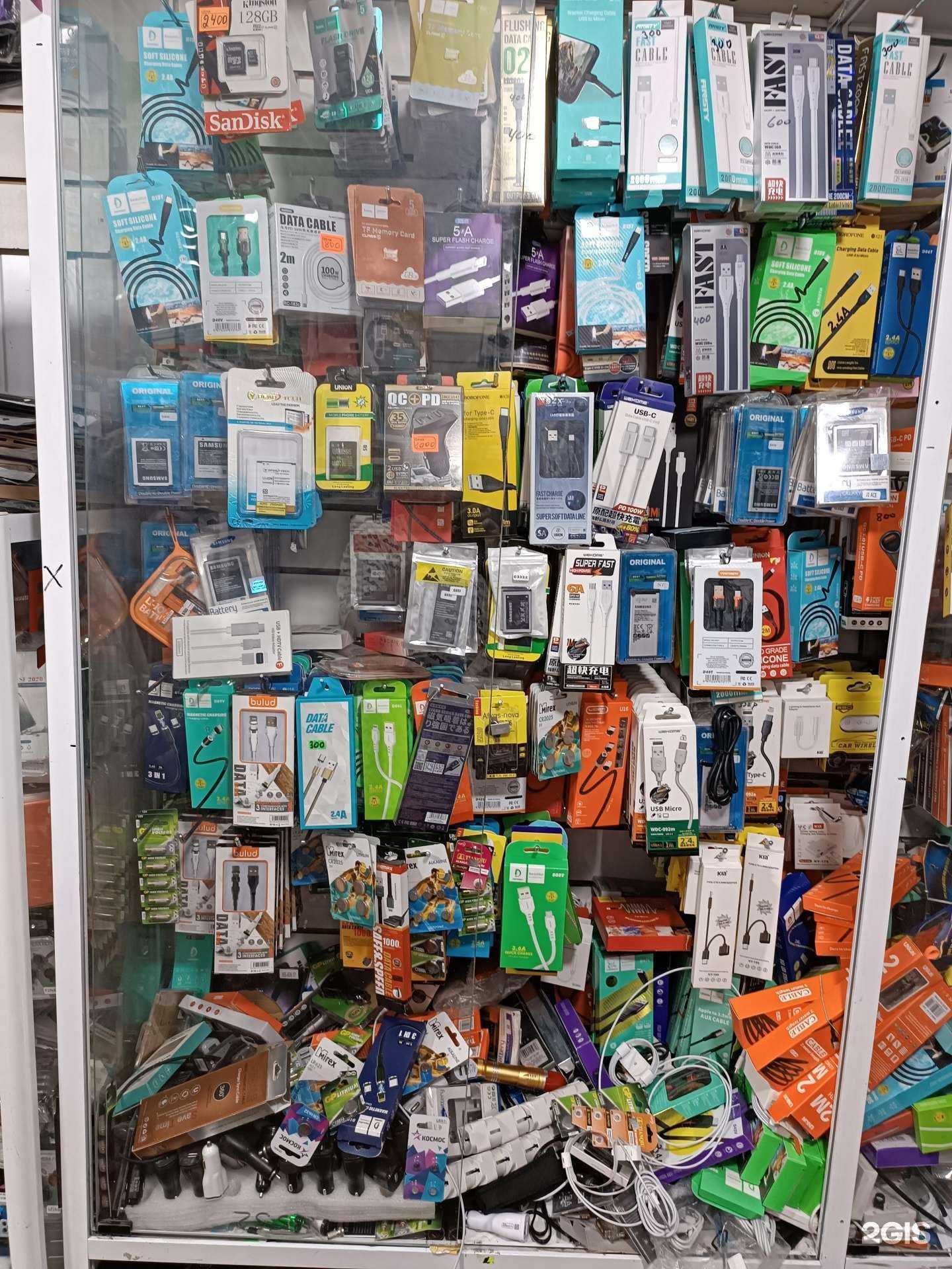 Отзывы на компанию Магазин аксессуаров к мобильным телефонам в Нижневартовске c фото