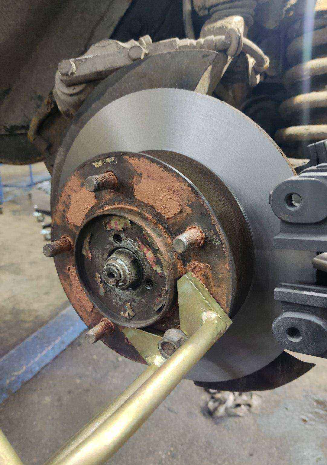 Отзывы на компанию Нива ремонт 174 в Челябинске c фото