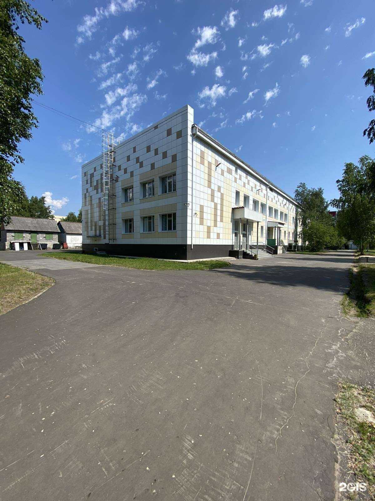 Отзывы на компанию Средняя школа №12 в г. Сургут c фото