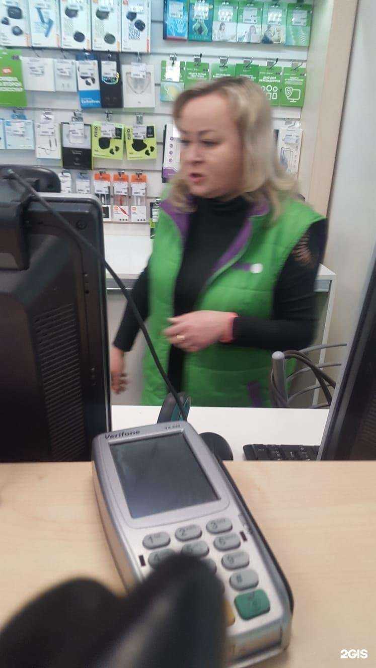 Отзывы на компанию МегаФон-Yota в г. Киров c фото