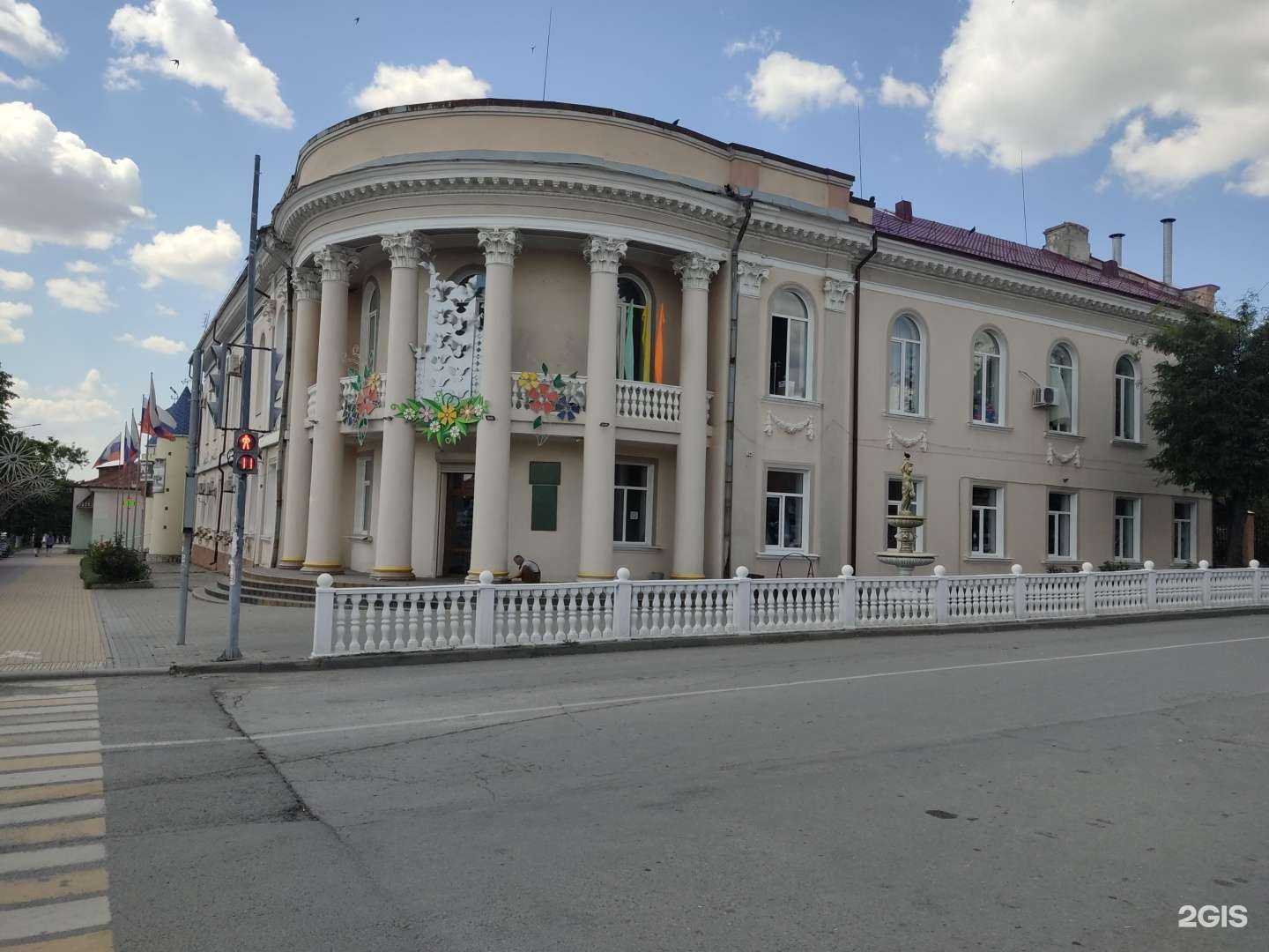 Отзывы на компанию Центр развития творчества детей и юношества в Новошахтинске c фото - фотография 2 из 2