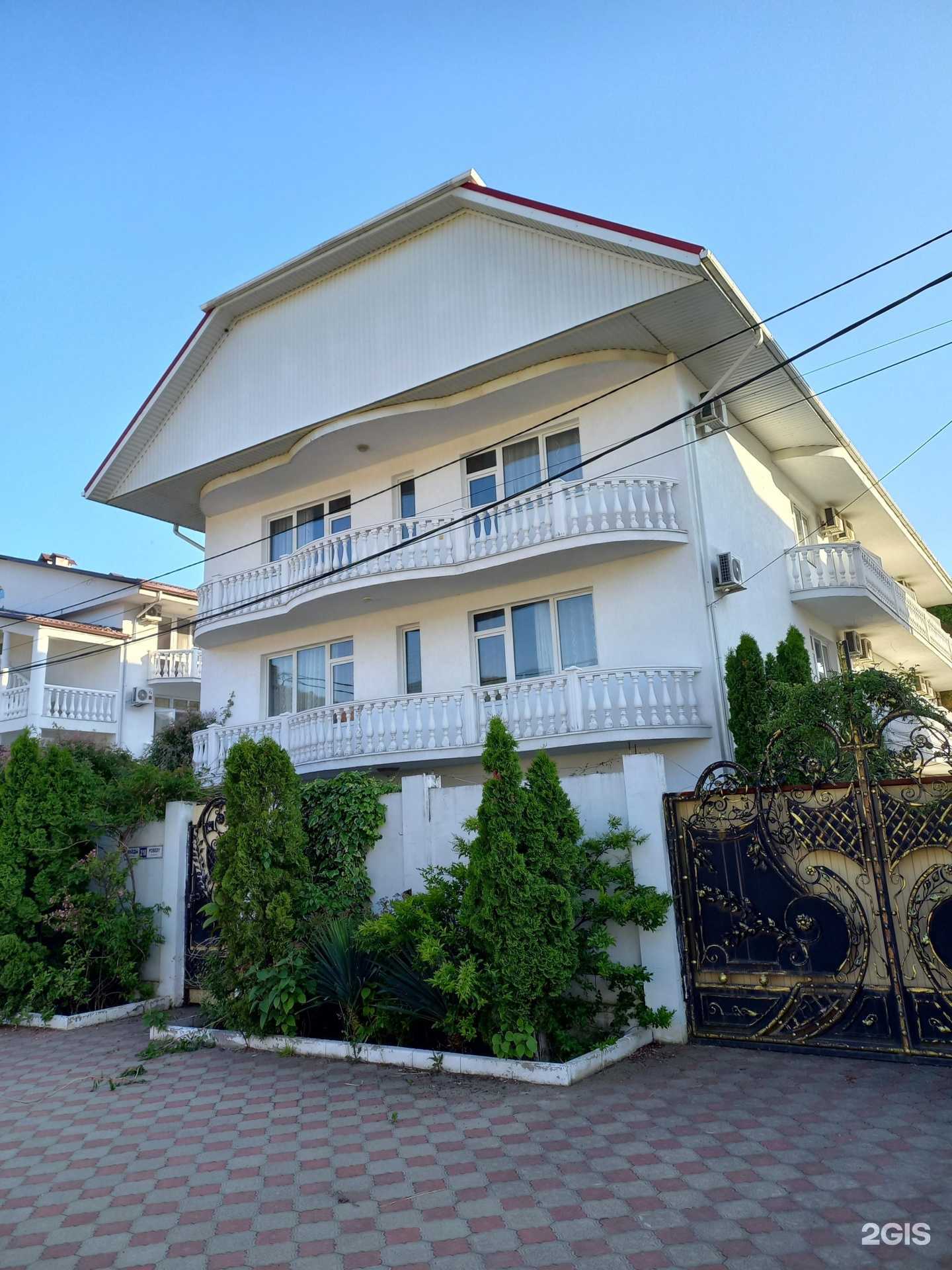 Отзывы на компанию Монако в Сочи c фото