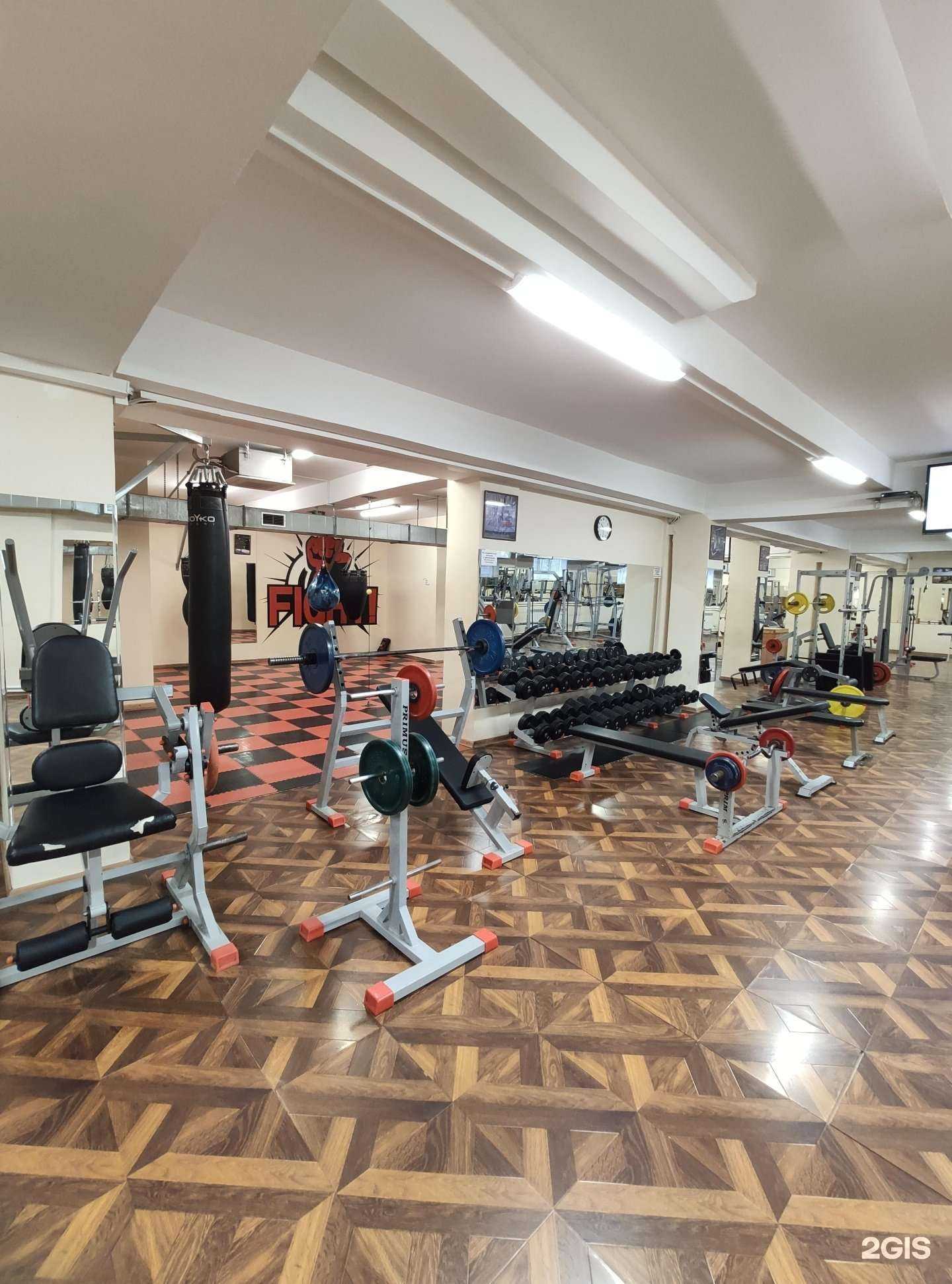 Отзывы на компанию Universal в Махачкале c фото