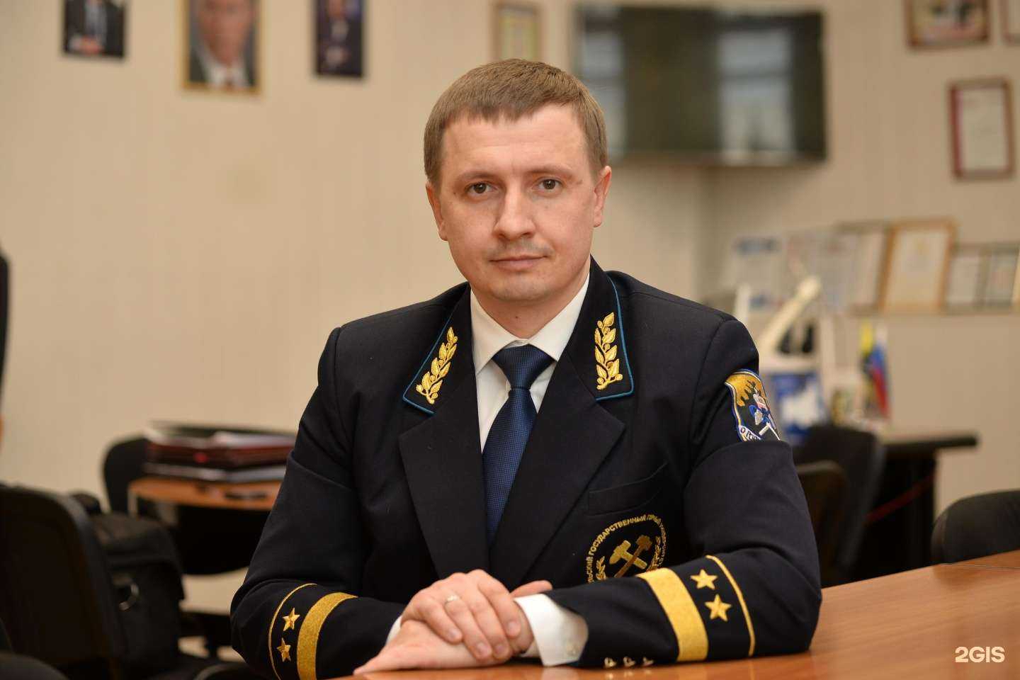 Отзывы на компанию Уральский государственный горный университет в Екатеринбурге c фото