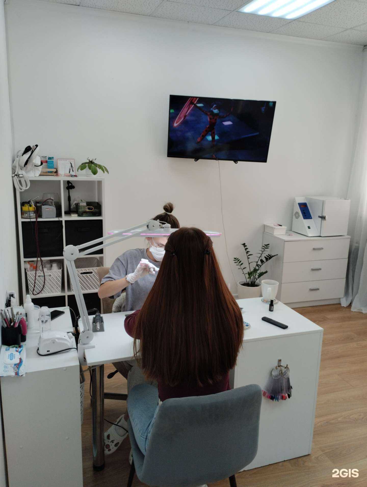 Отзывы на компанию Кабинет маникюра и педикюра в Волгограде c фото