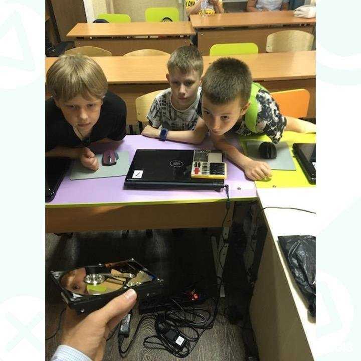 Отзывы на компанию Программист в Хабаровске c фото